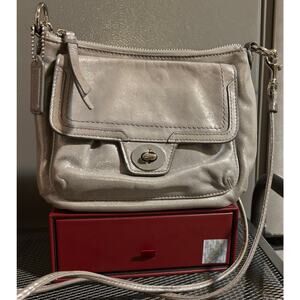 Y2K Vintage Coach Poppy Metallic Silver Crossbody